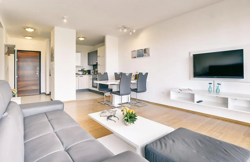 Apartments Vea Pula