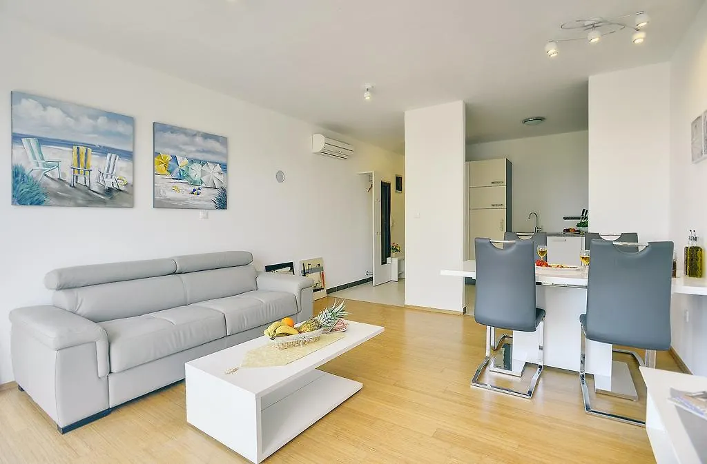 Apartments Vea Pula