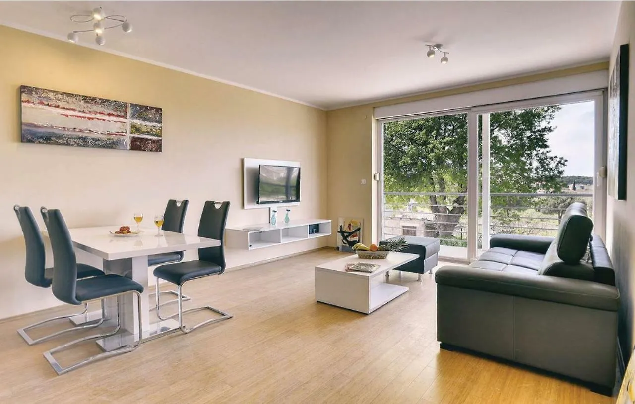 Apartments Vea Pula